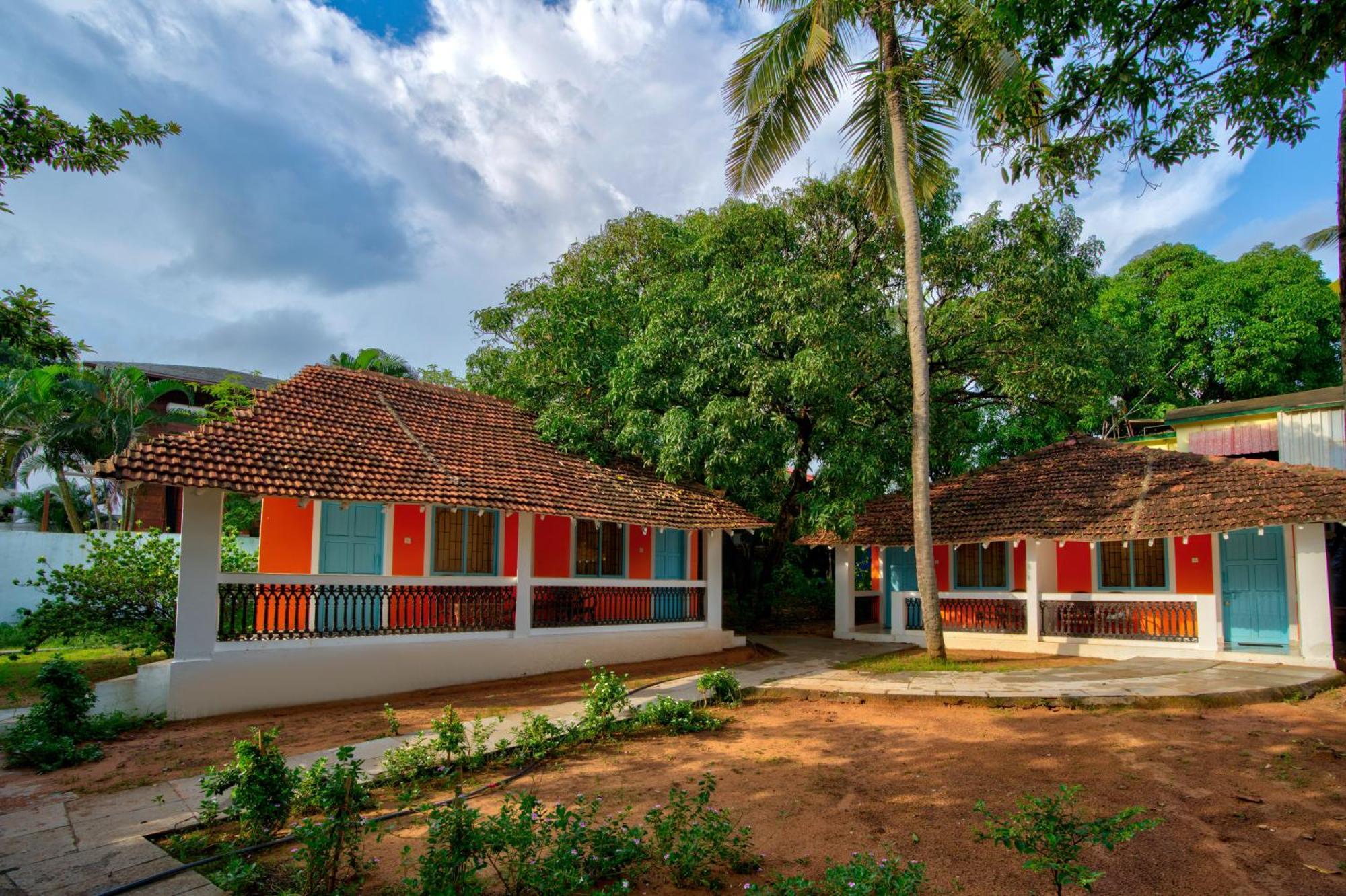 Papilio Beach Front Cottages-Tbv Baga Exteriér fotografie