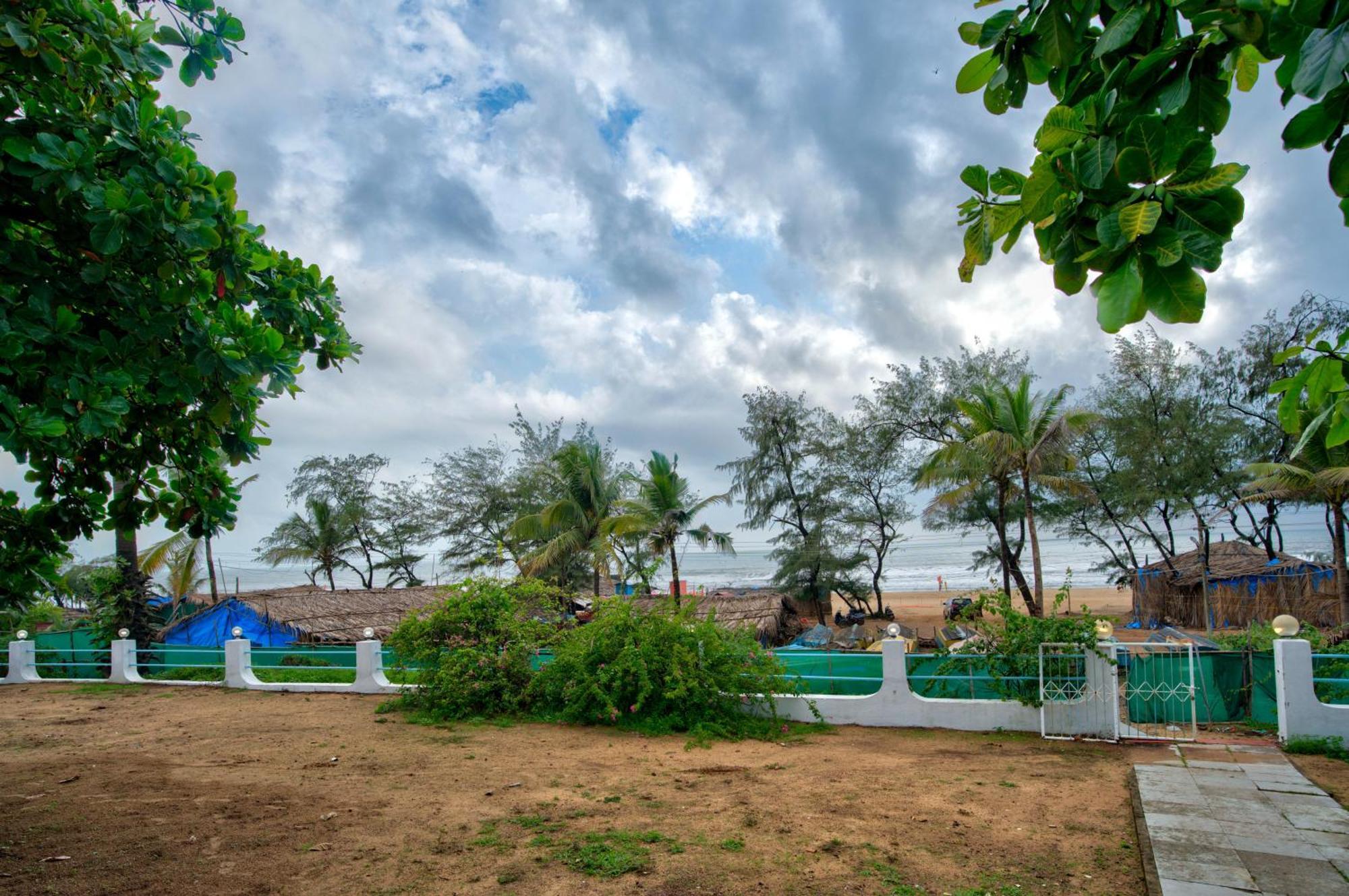 Papilio Beach Front Cottages-Tbv Baga Exteriér fotografie