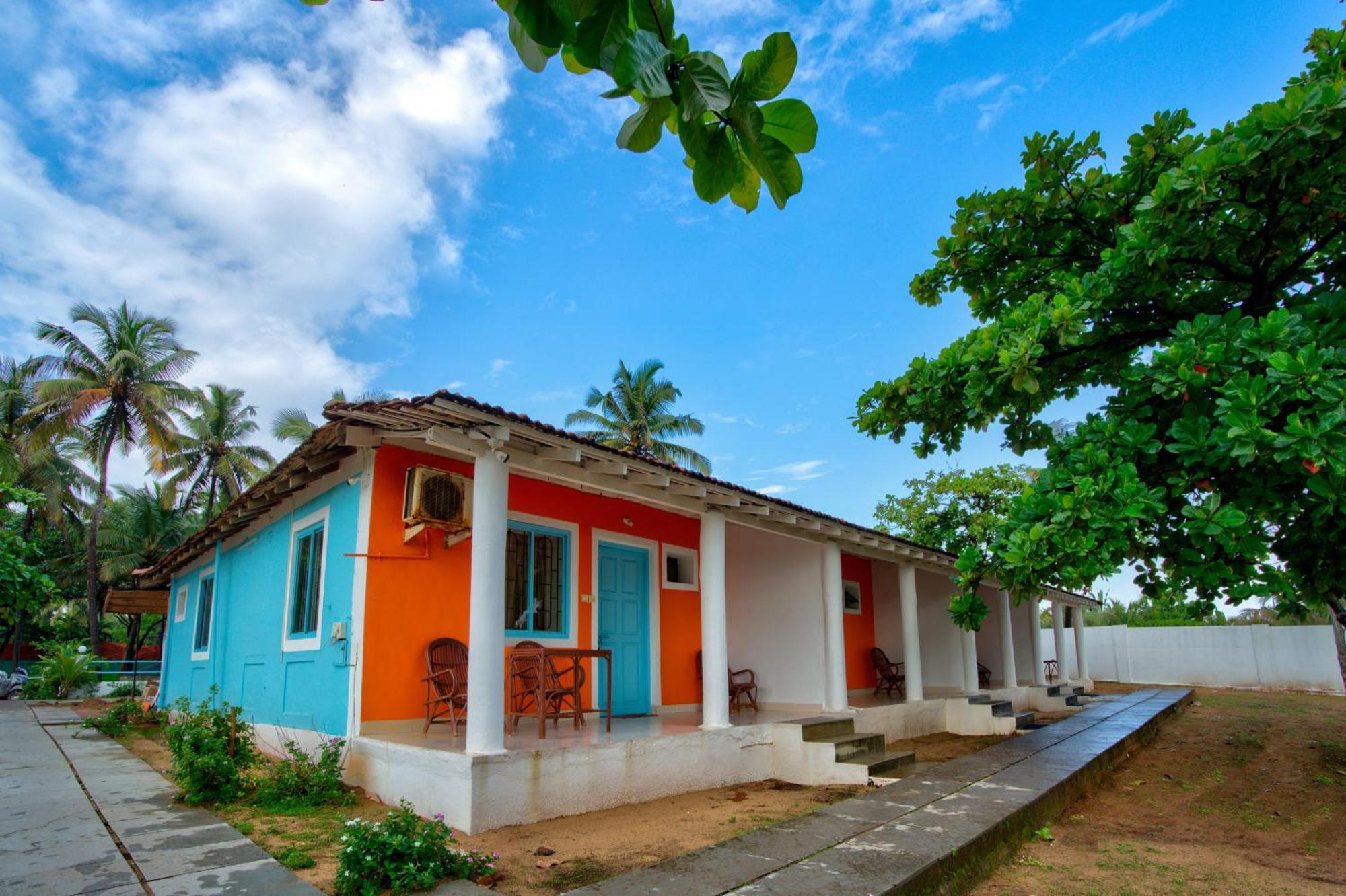 Papilio Beach Front Cottages-Tbv Baga Exteriér fotografie