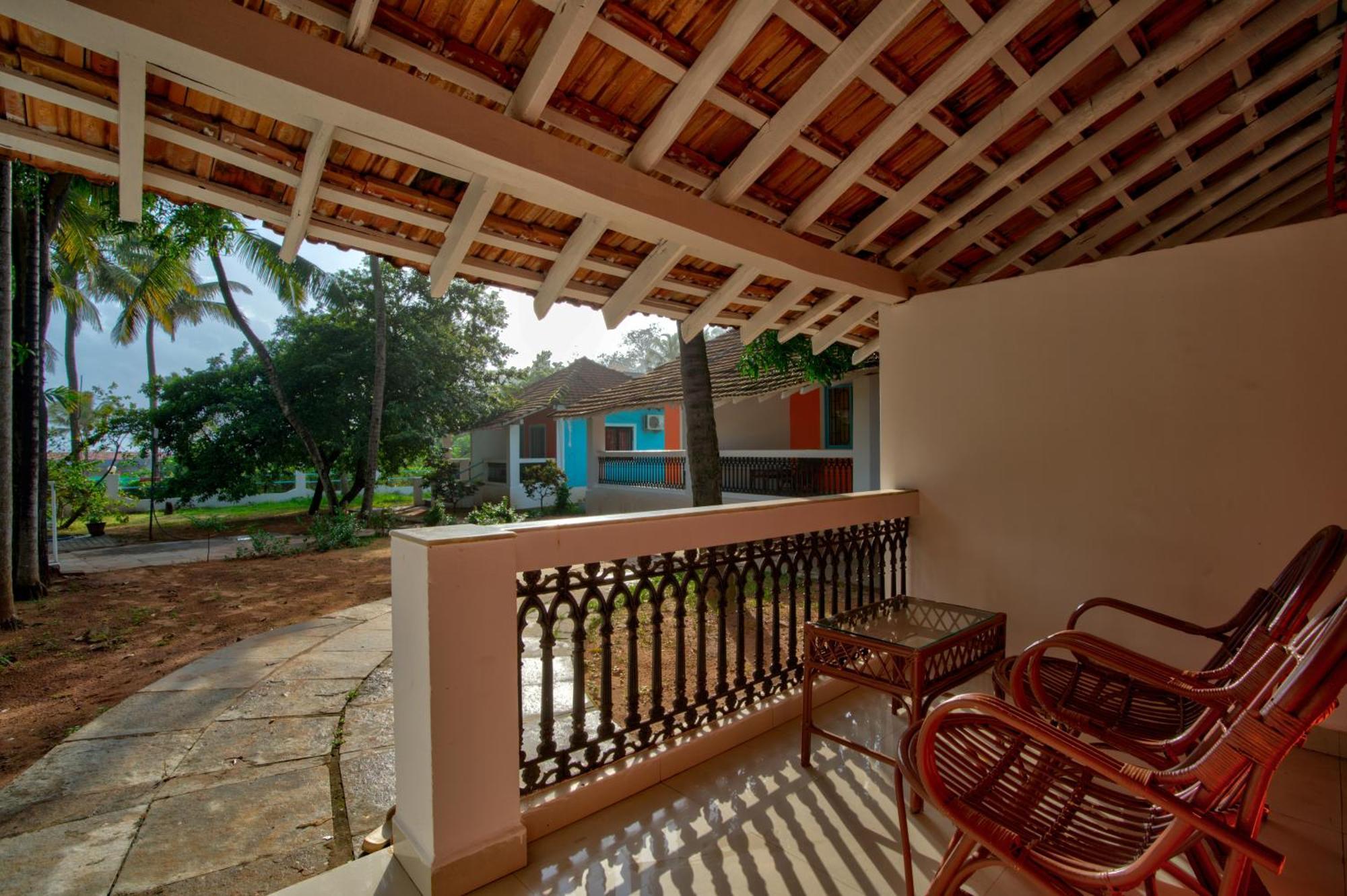 Papilio Beach Front Cottages-Tbv Baga Exteriér fotografie