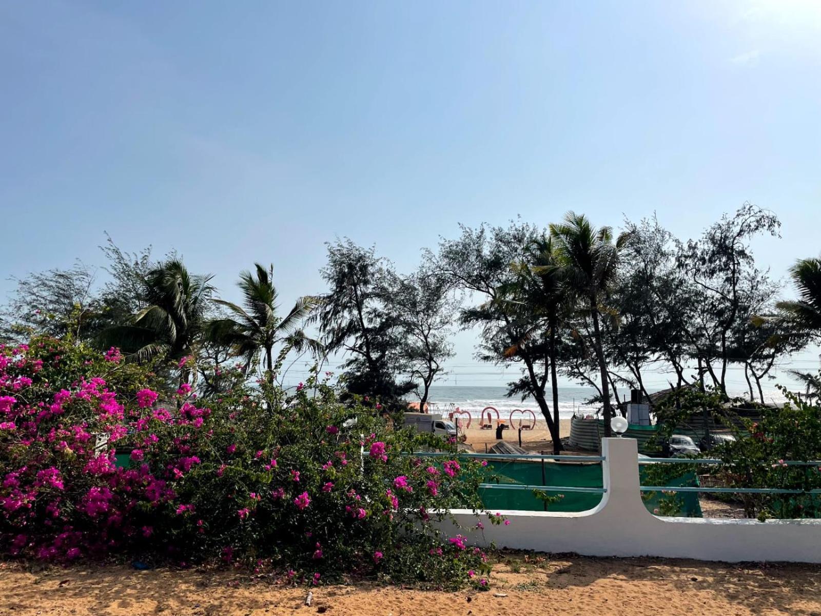 Papilio Beach Front Cottages-Tbv Baga Exteriér fotografie